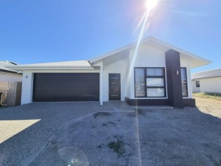 Brand New & Ready to Move In – 4 Bedrooms + Theatre